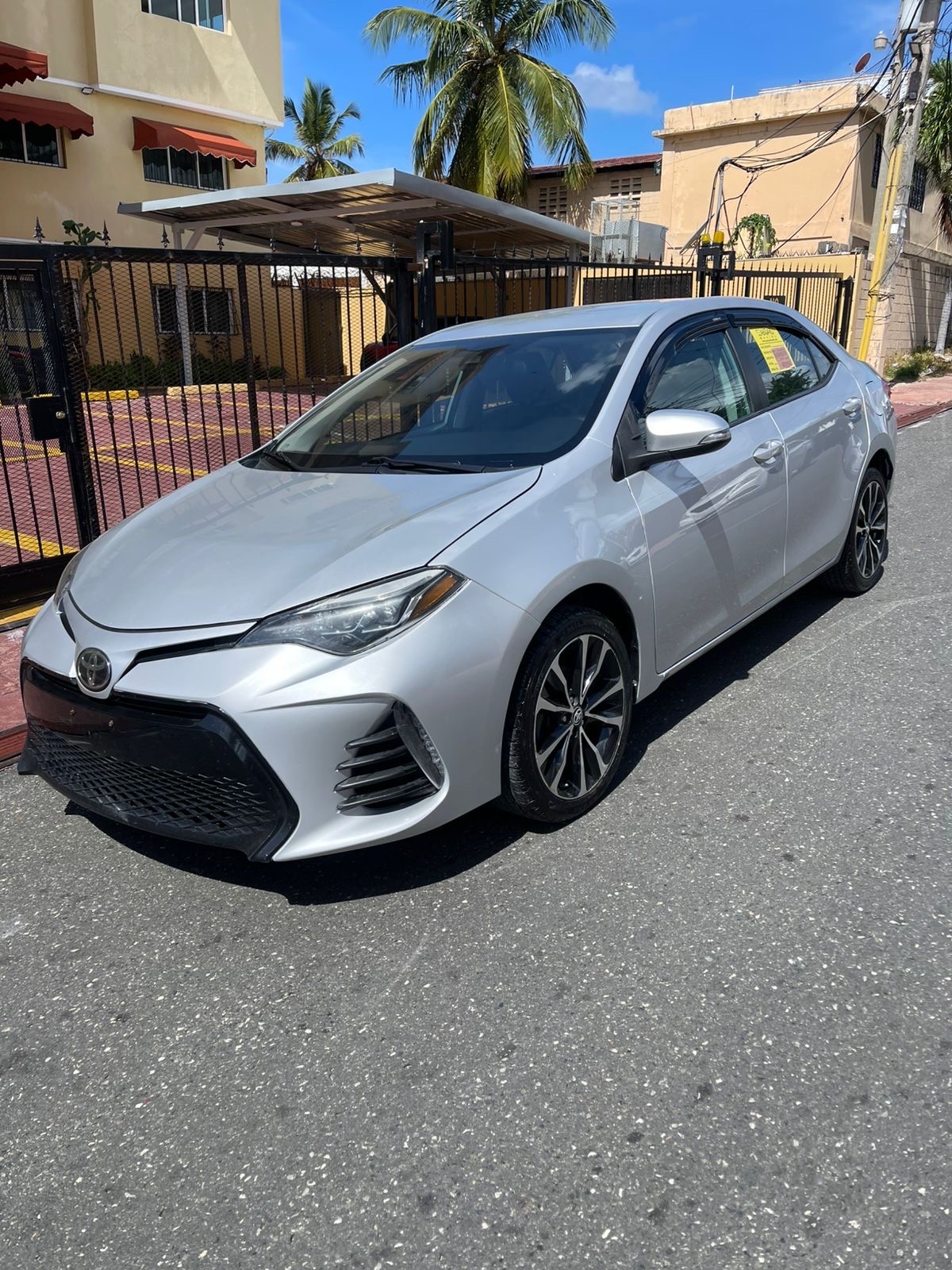 carros - Usado en perfectas condiciones 
Único dueño aquí en RD
Ligeramente Negociable  1
