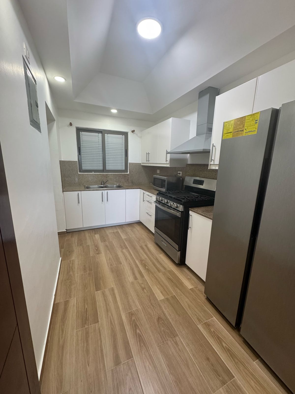 apartamentos - 8 En Torre Bolívar de La Esperilla 5