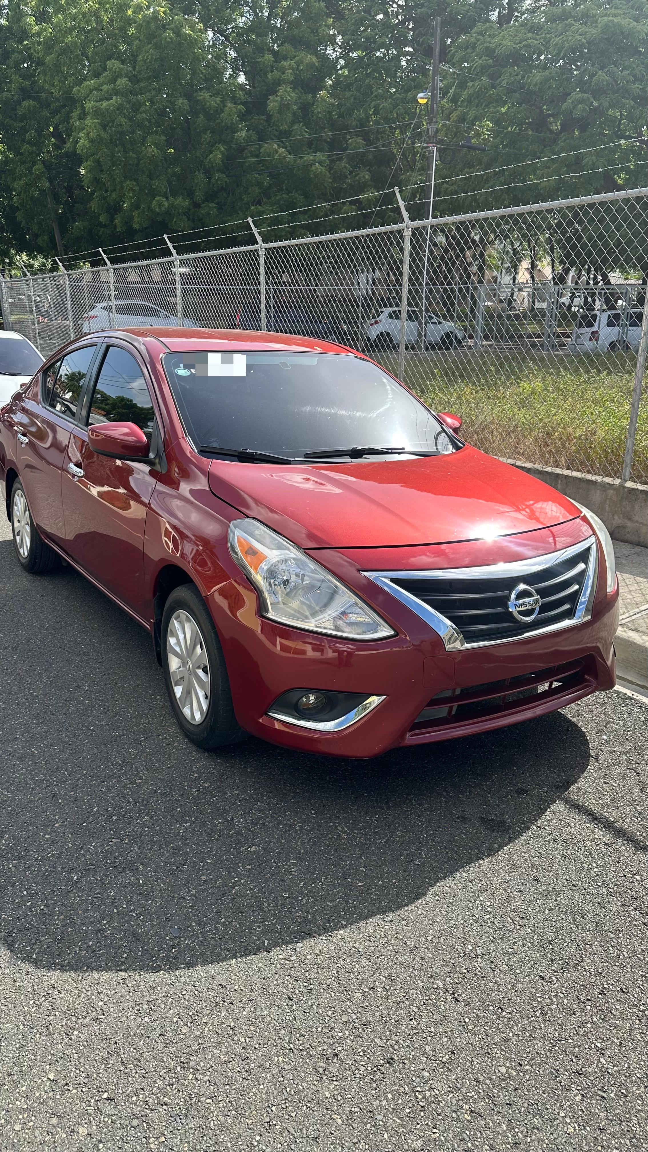 carros - Nissan Versa 2016 1