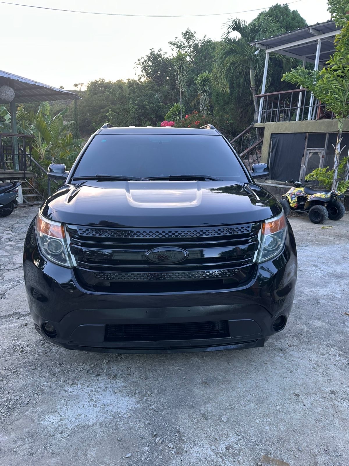 jeepetas y camionetas - se vende Ford Explorer año 2012 3