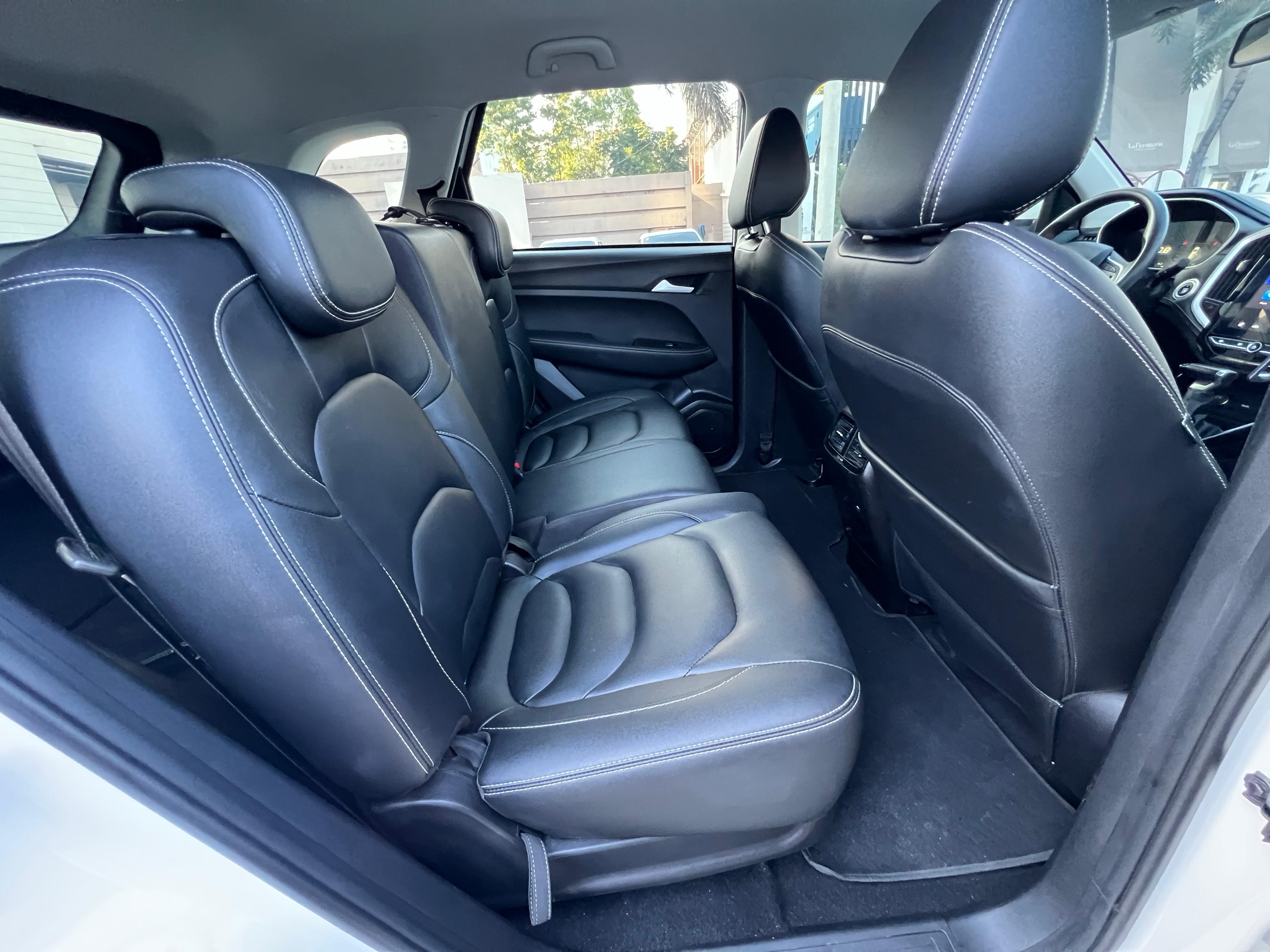 jeepetas y camionetas - Chevrolet Captiva LT FWD 2022 (3 FILAS) 6