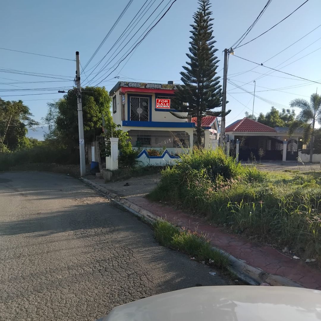 casas - 🏡 Casa Moderna con Local en La Pradera del Yaque , Hato Del Yaque Santiago.
