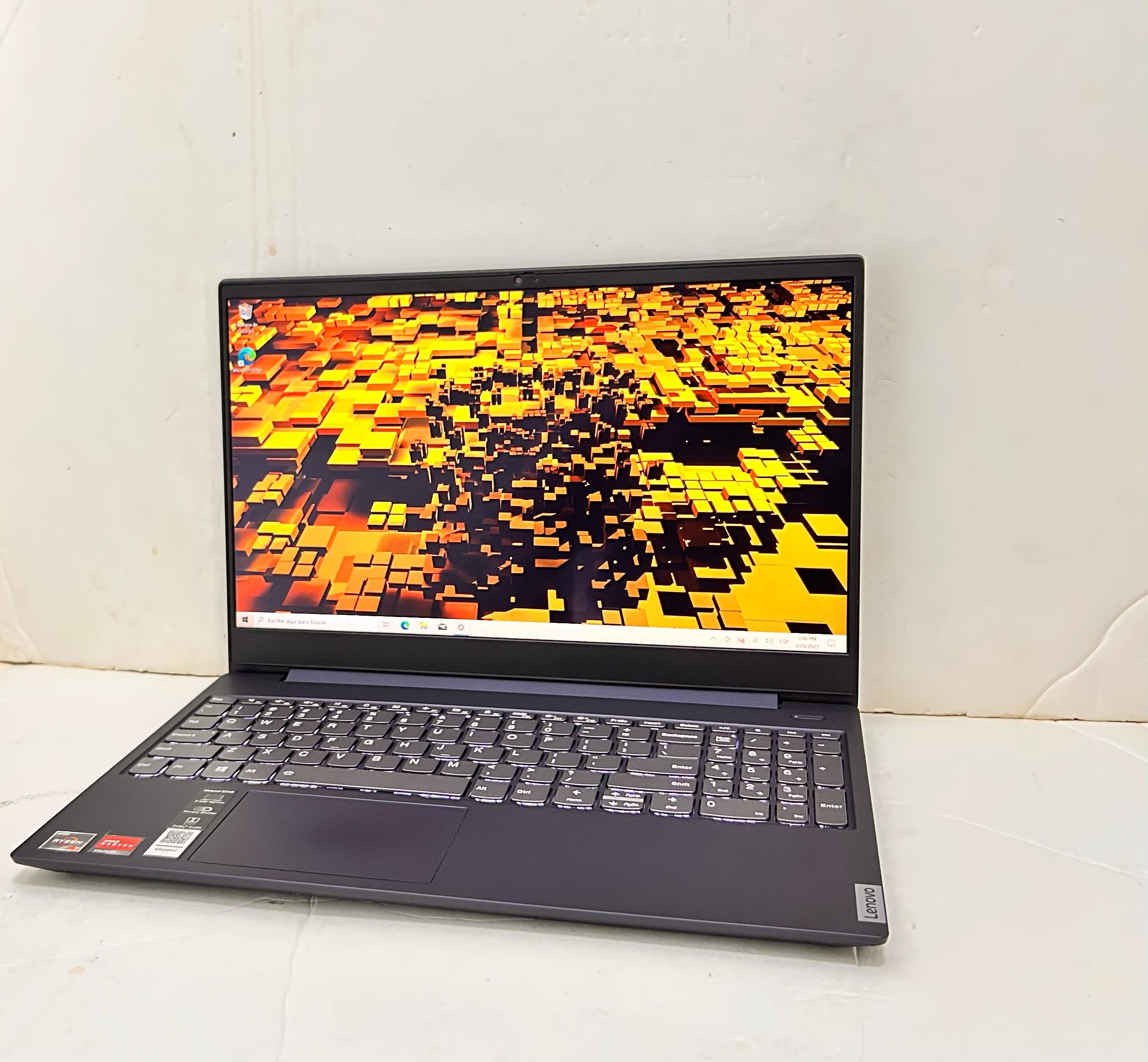 computadoras y laptops - Laptop Lenovo IdeaPad S340 Touch, Ryzen 7 3700U, 1 2