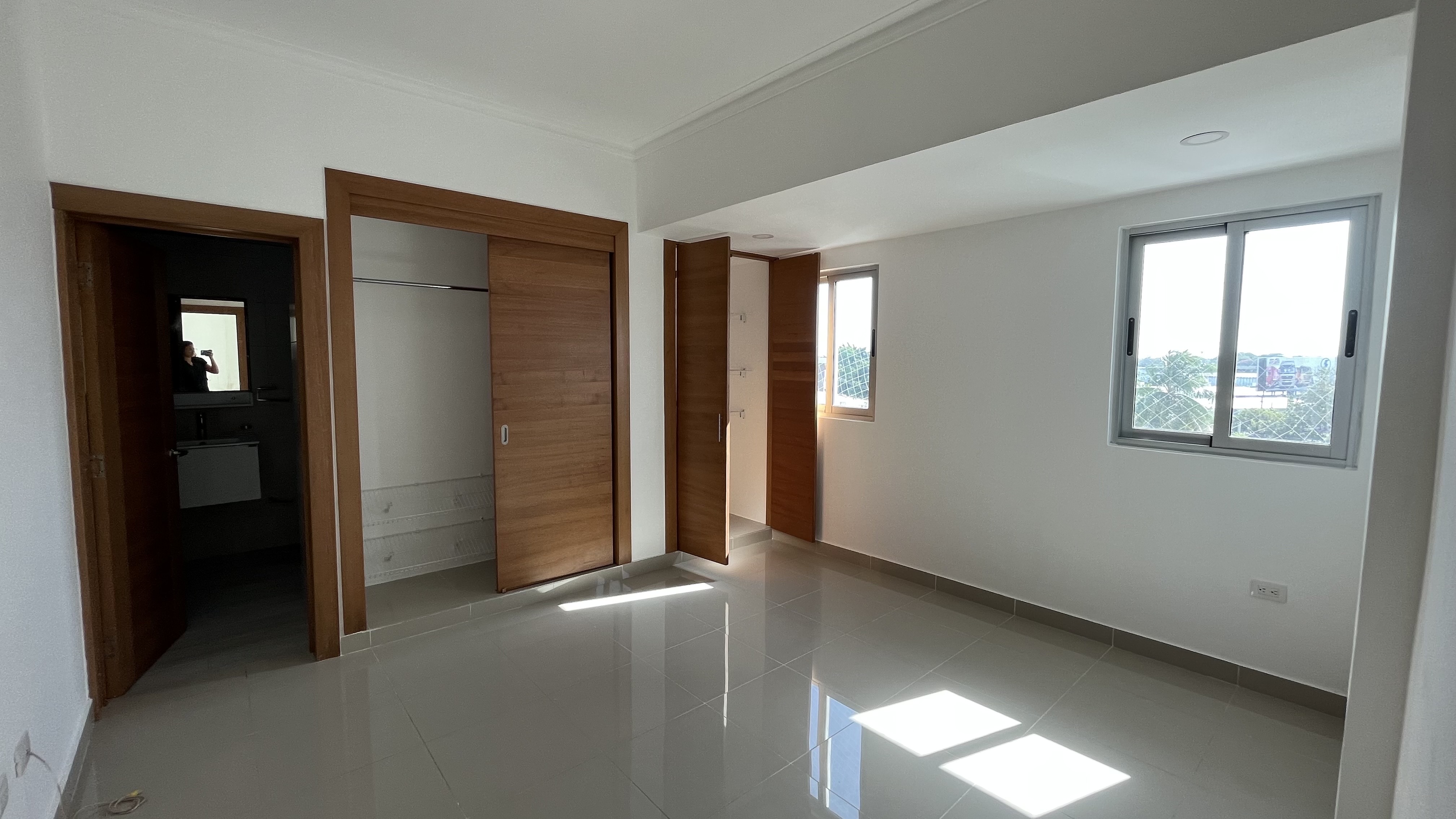 apartamentos - Apartamento en Urb. real de 1 habitación torre familiar  6