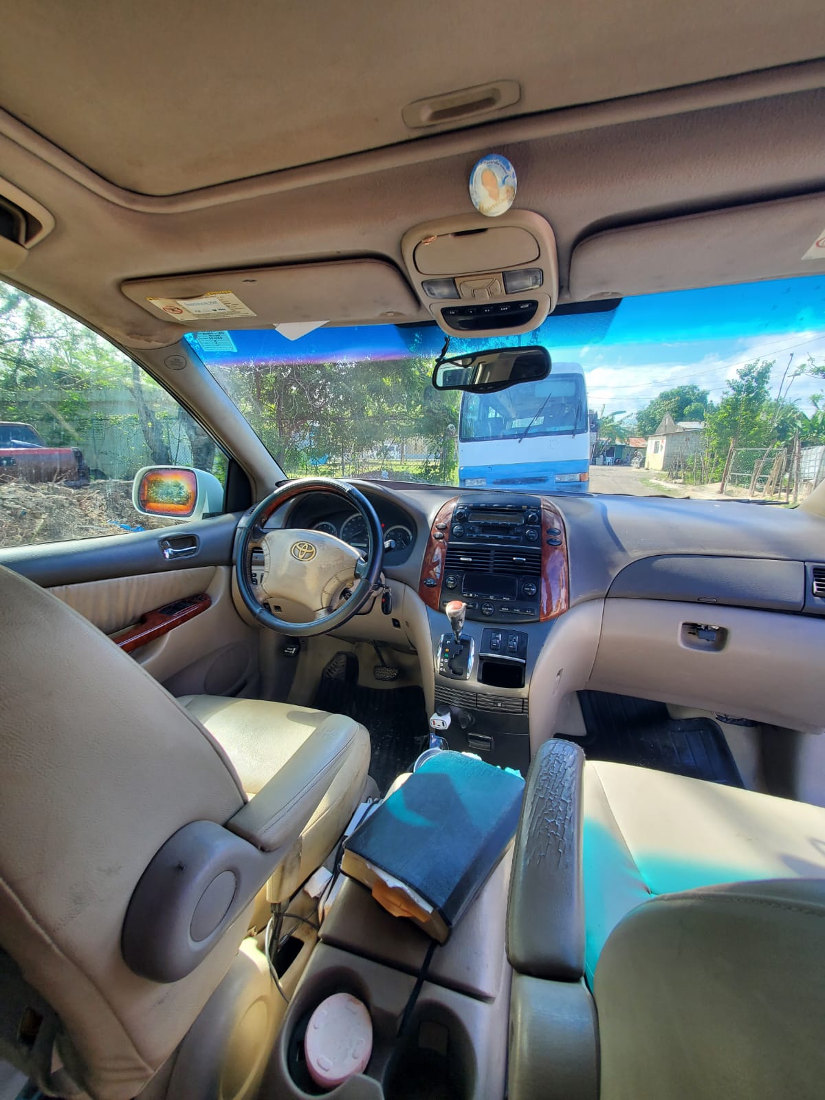 otros vehiculos - Vendo Sienna 2004 5