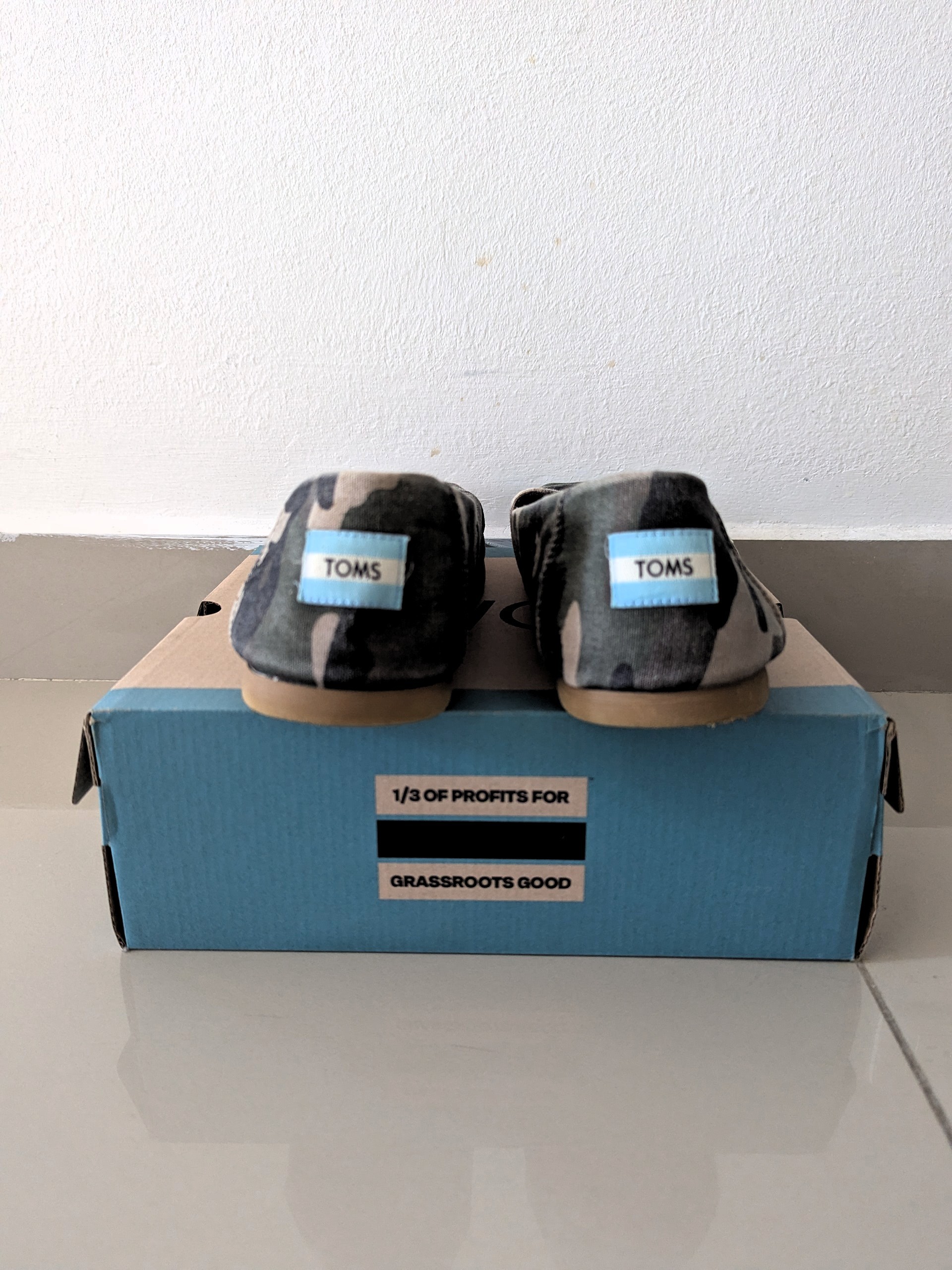 zapatos para hombre - TOMS Alpargata Camo 1