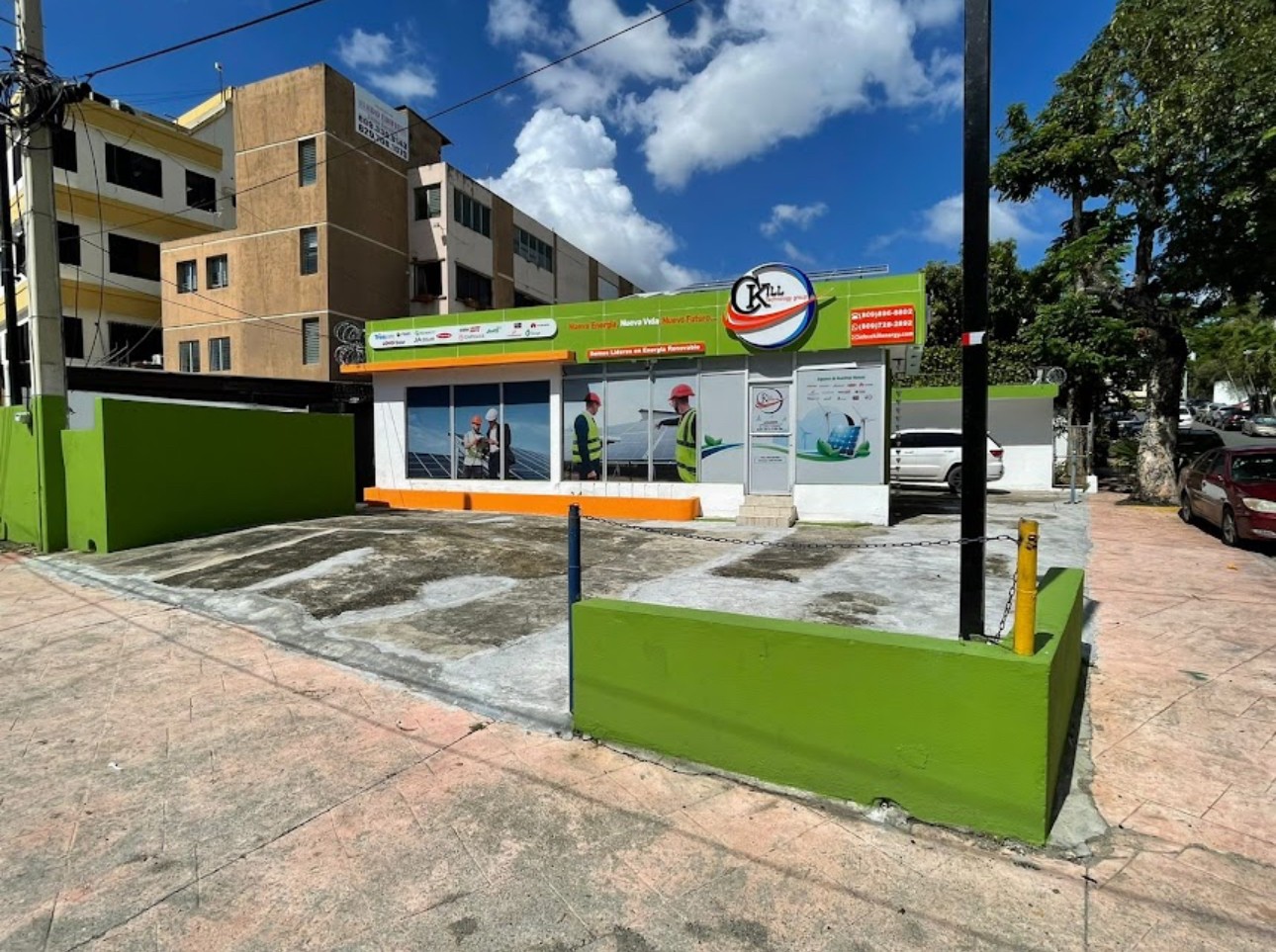 oficinas y locales comerciales - Local Comercial sobre Av. Bolivar  0