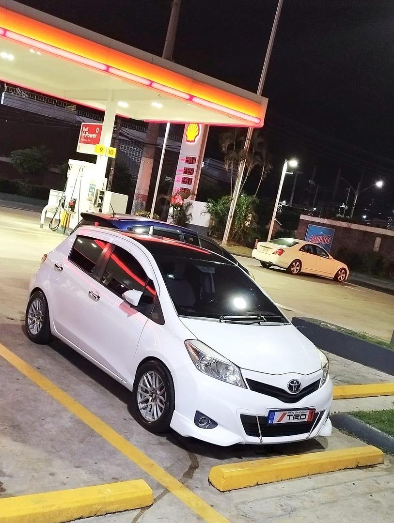 carros - Toyota Vitz 2012 0