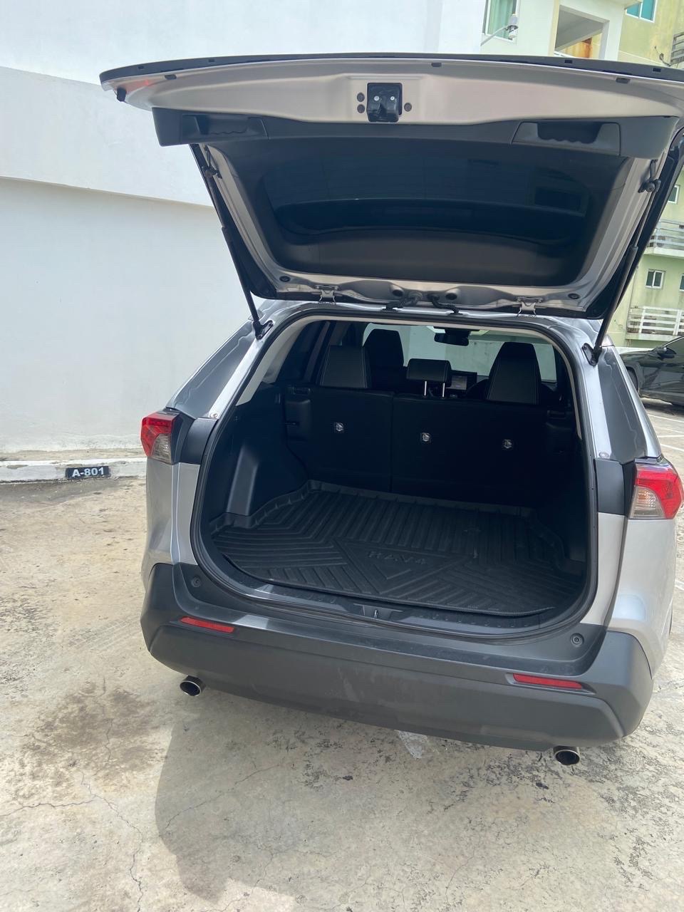 jeepetas y camionetas - Toyota rav4 Le 2021 3