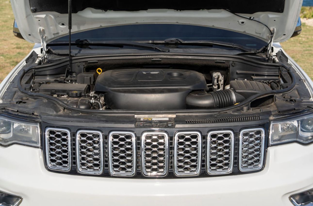 jeepetas y camionetas - JEEP GRAN CHEROKEE 2017 1