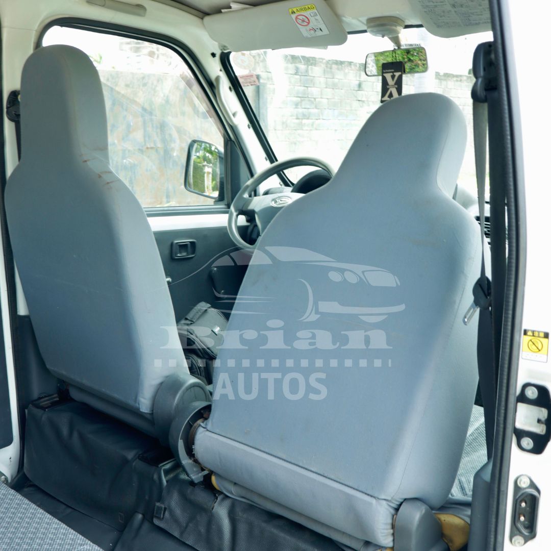 jeepetas y camionetas - Daihatsu Hijet 4x4 2018 Economica y con garantia.  6