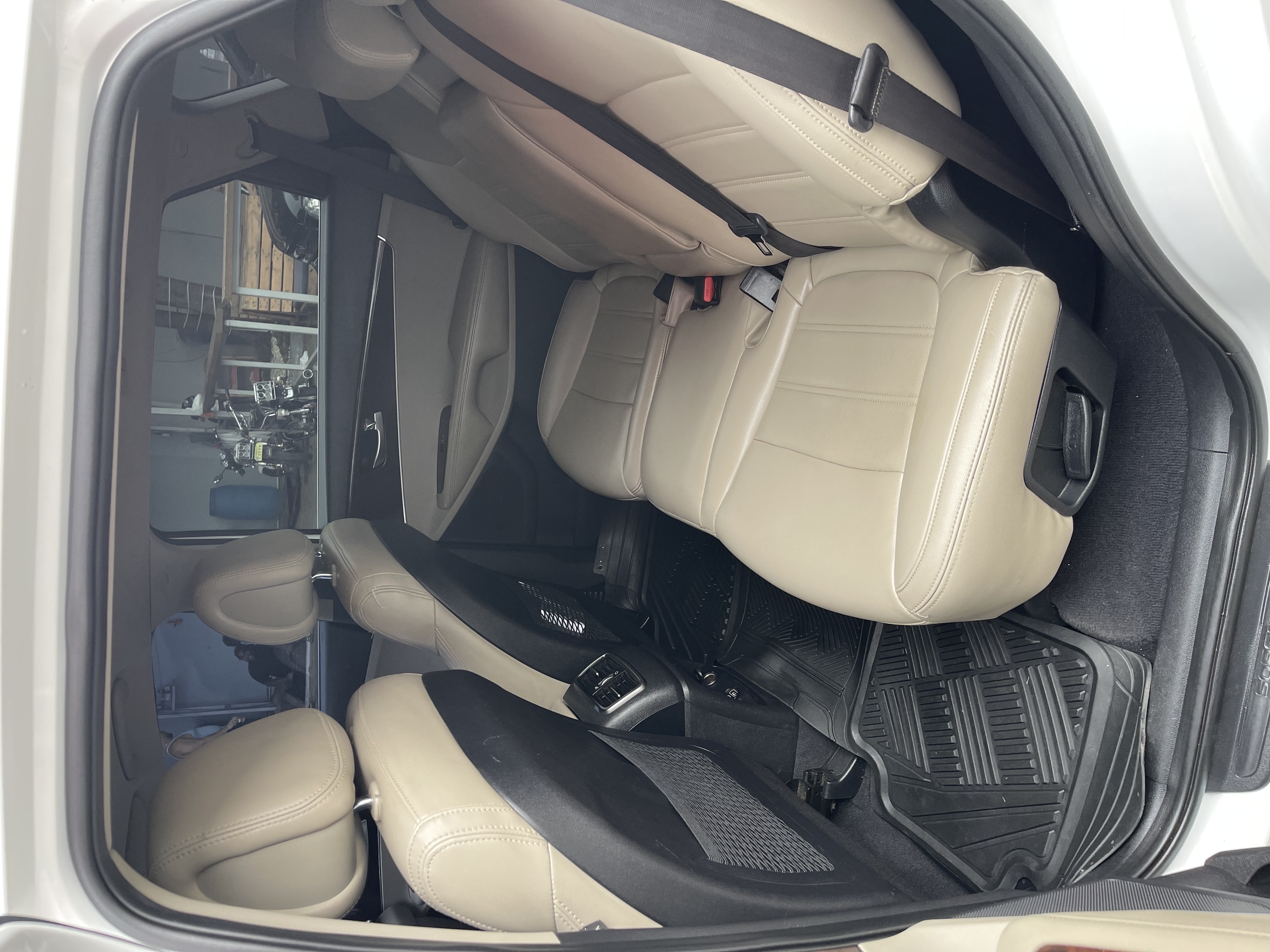 jeepetas y camionetas - Kia sorento Blanca 2016 3