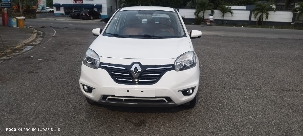 jeepetas y camionetas - vendo mi Renault Koleos 4x2 2014 en excelentes condiciones  0