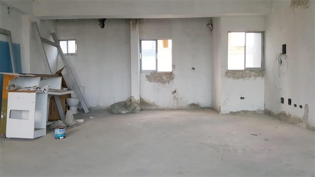 oficinas y locales comerciales - Local venta arroyo hondo 5