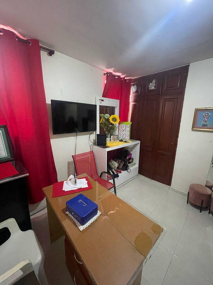 apartamentos - Vendo apartamento en La Milagrosa 2