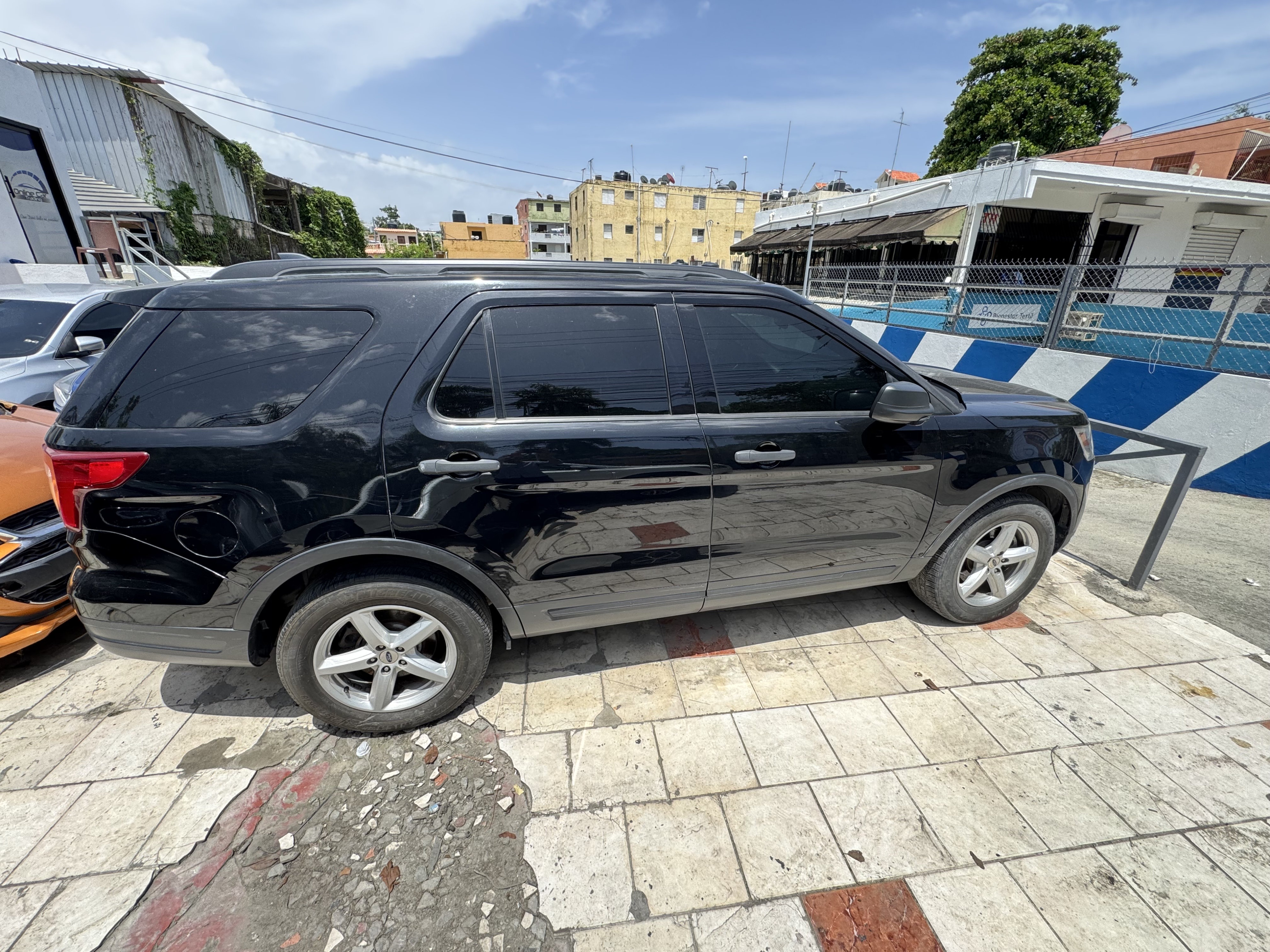 jeepetas y camionetas - Ford Explorer 2018 6