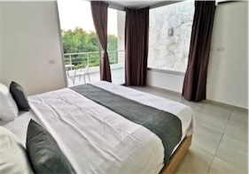 casas vacacionales y villas - Venta de Villa en punta cana con piscina a 3km de la playa zona turística 1