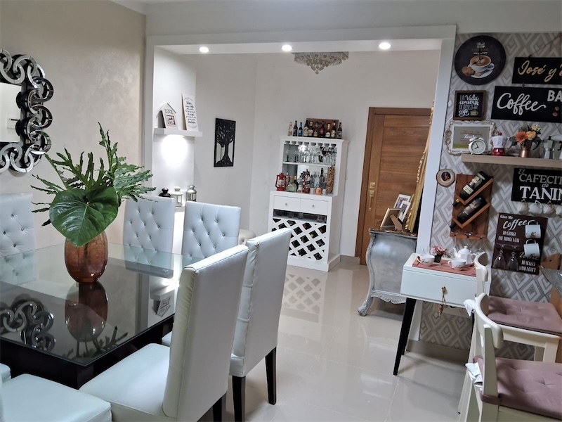 apartamentos - Venta de apartamento en altos de arroyo hondo distrito nacional de 167mts  1