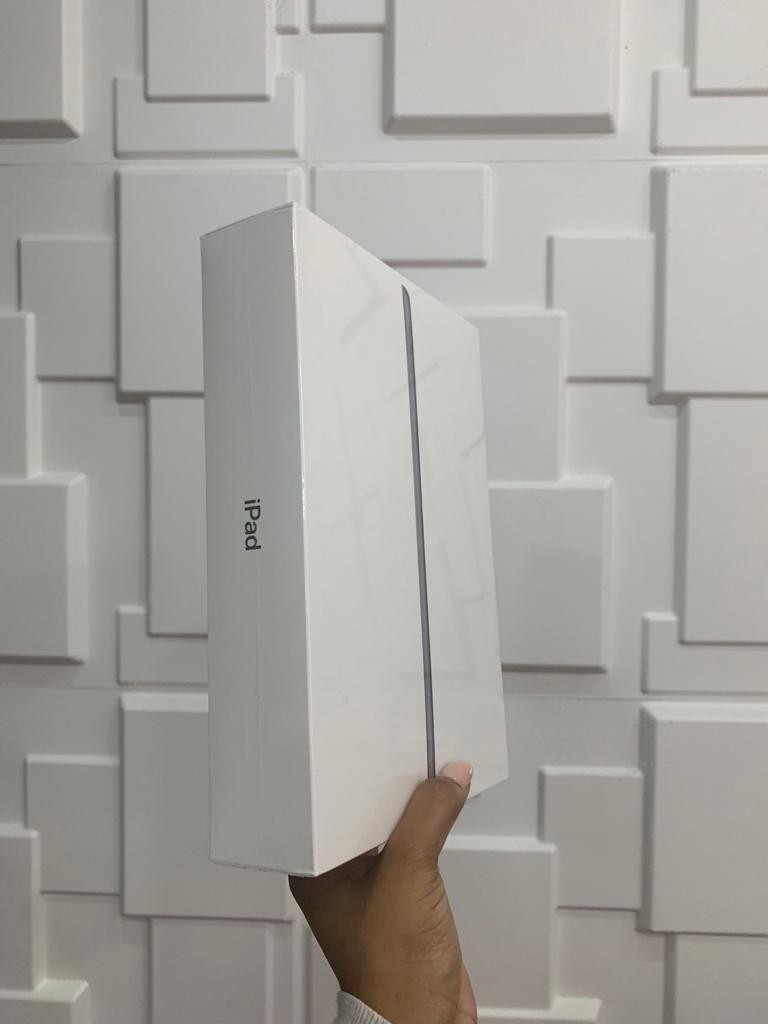 celulares y tabletas - iPad 9th Generación 64gb Wi-Fi Sellada 2