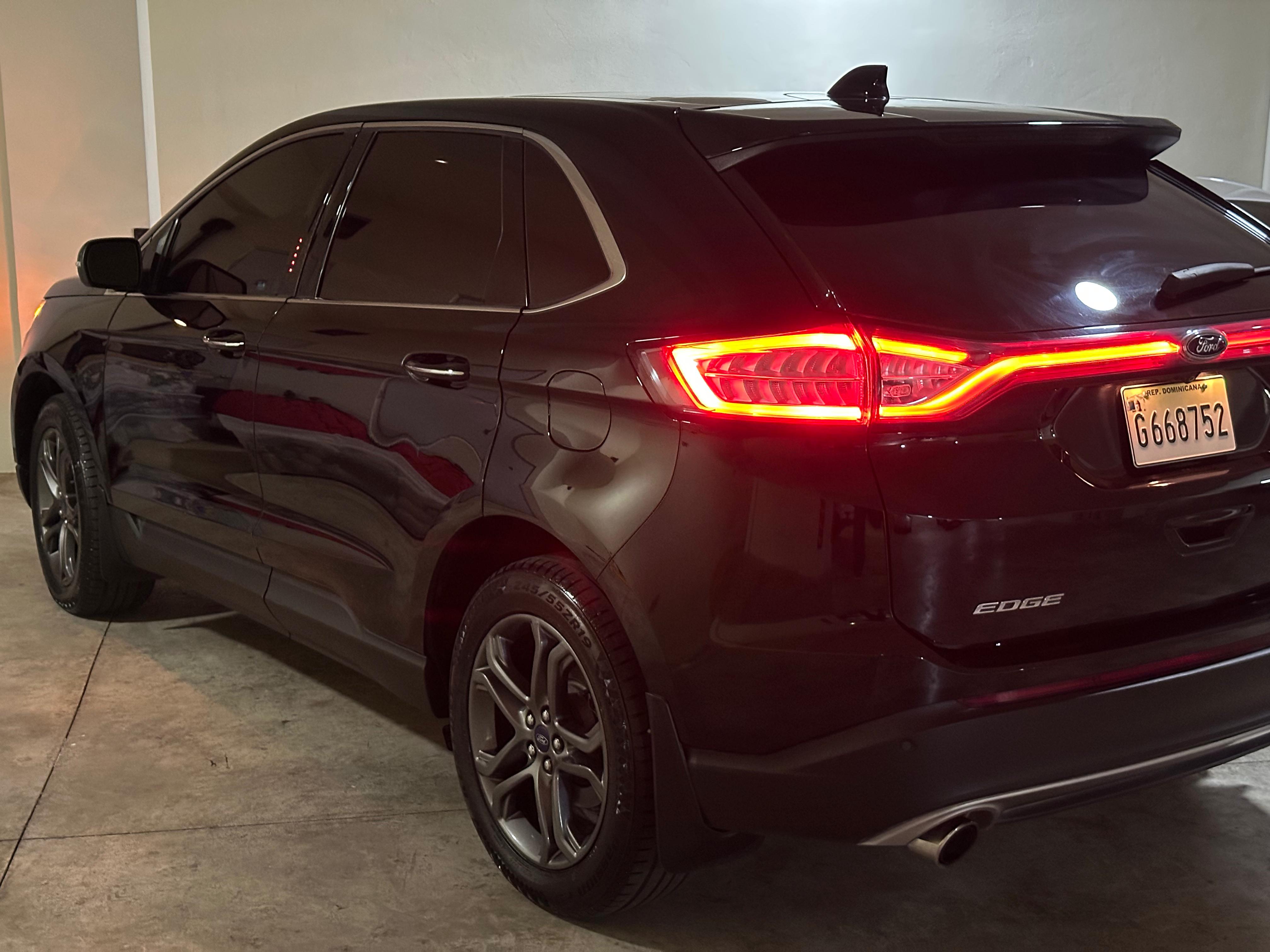 jeepetas y camionetas - Ford Edge AWD titanium 2017 7