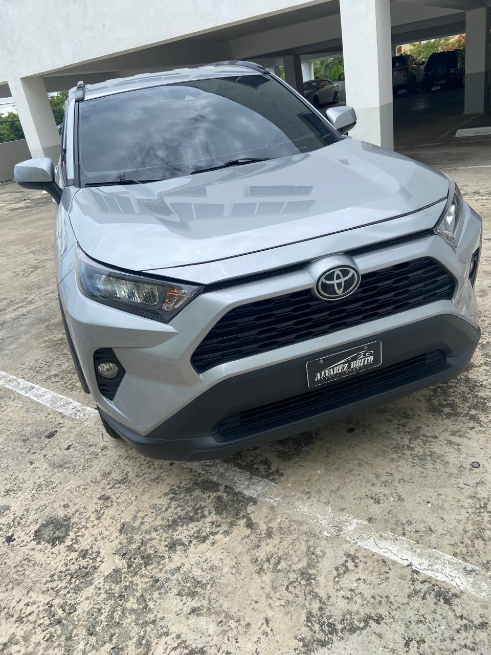 jeepetas y camionetas - Toyota rav4 Le 2021 0