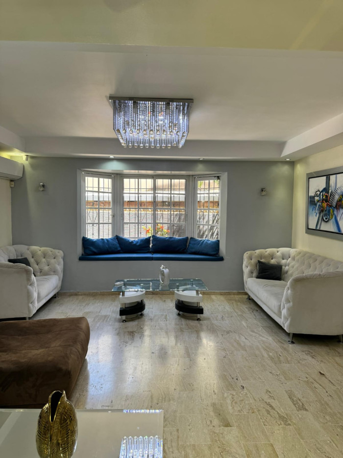 casas - Se vende una casa de 2 Niveles en Altos de Arroyo  4