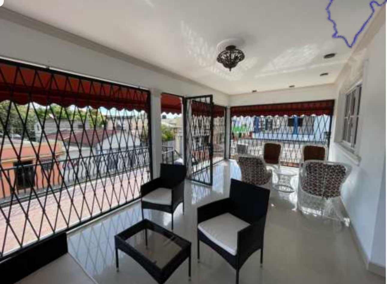 casas - Casa en Venta en San Francisco de Macorís Macoris, centro de la ciudad  4