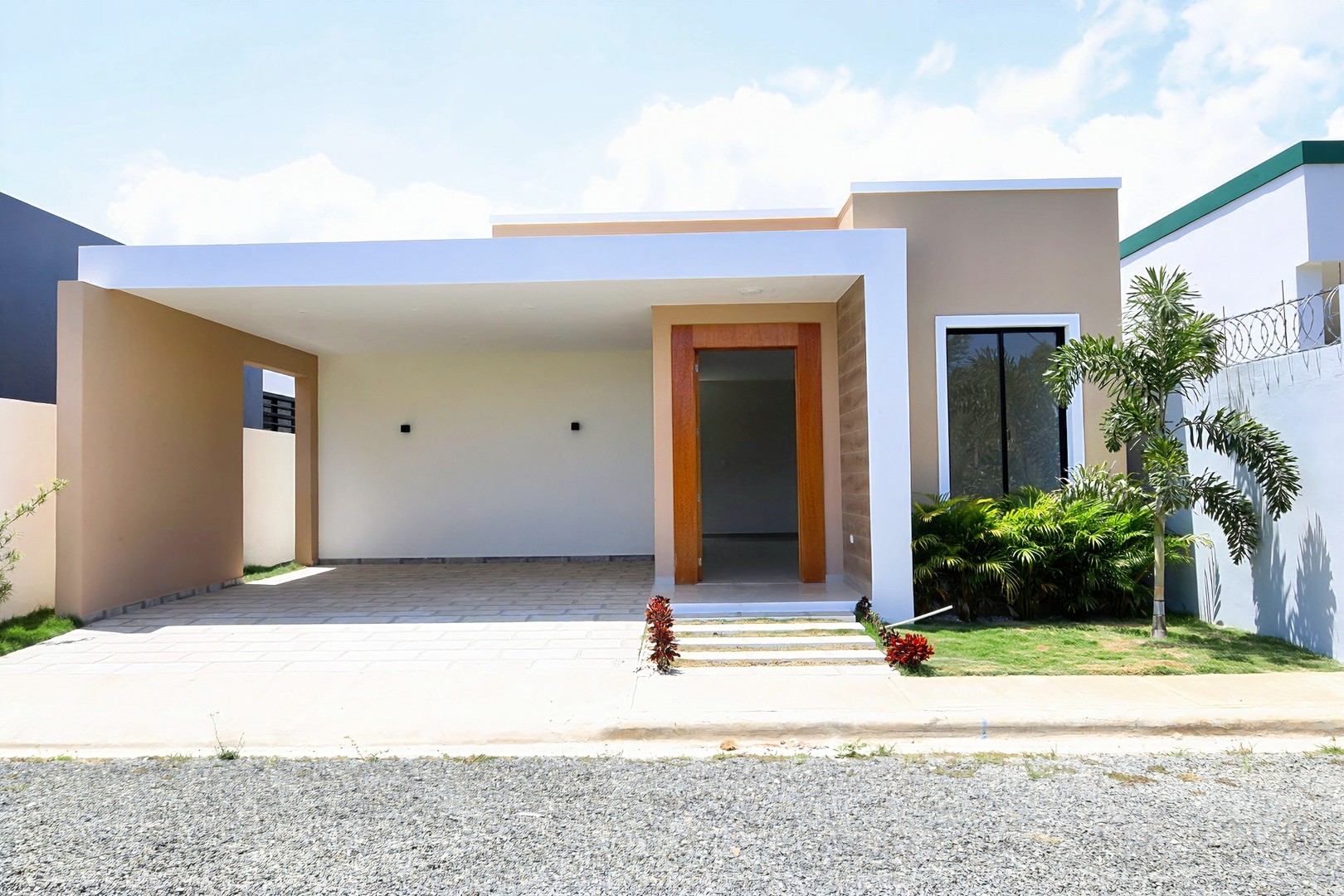 casas - Casa 3 hab en Naime 3, San Pedro de Macorís | Res. cerrado | RD$6,800,000

 0