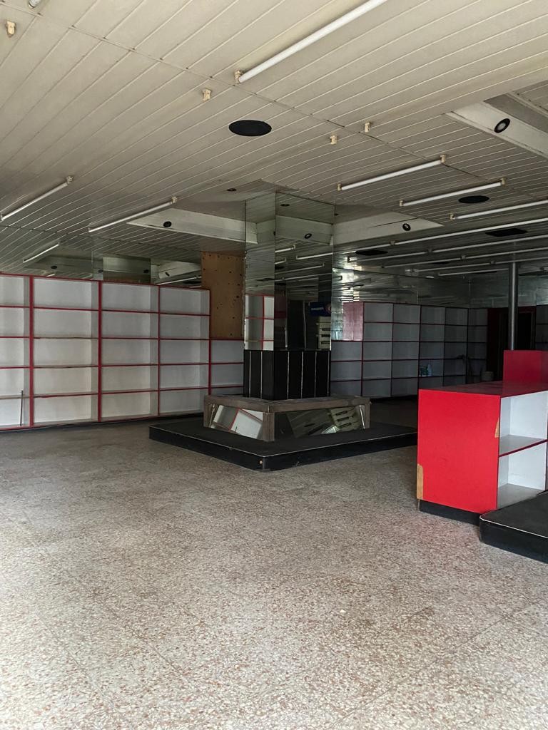 oficinas y locales comerciales - Nave y/o local en venta y renta en Av. Mella  8