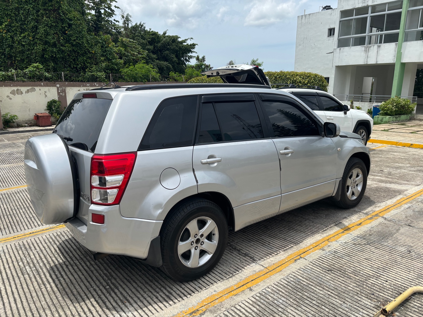 jeepetas y camionetas - Suzuki Grand Vitara 2008  5