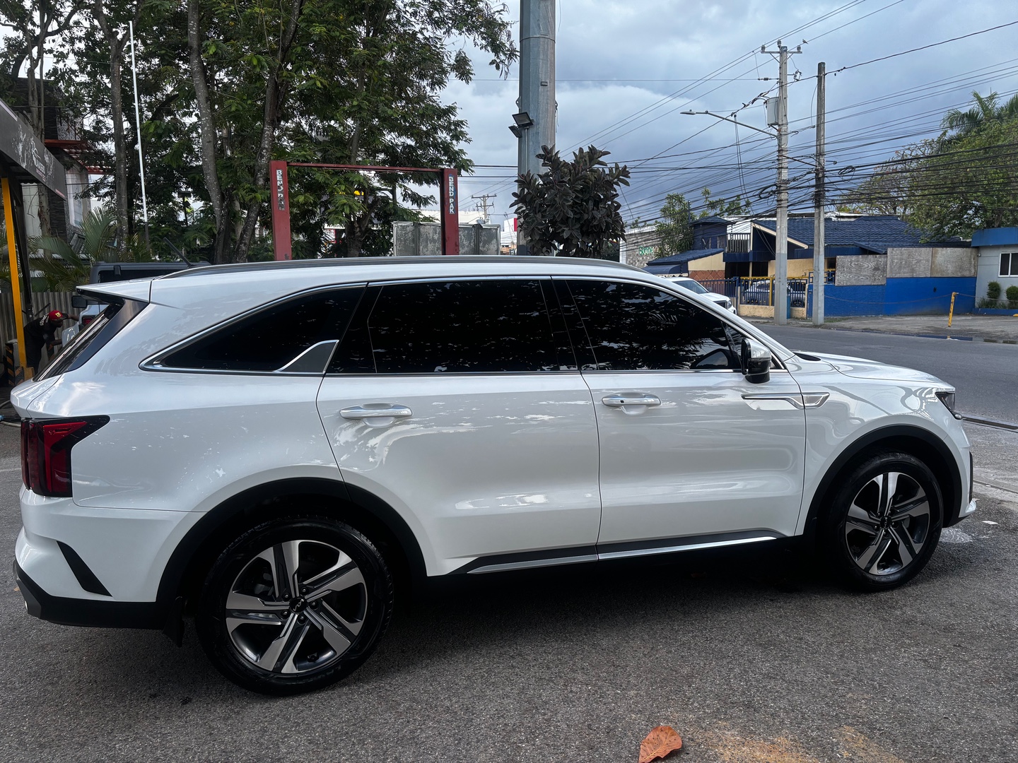 jeepetas y camionetas - SE VENDE KIA SORENTO 2023- 16,000KM 2