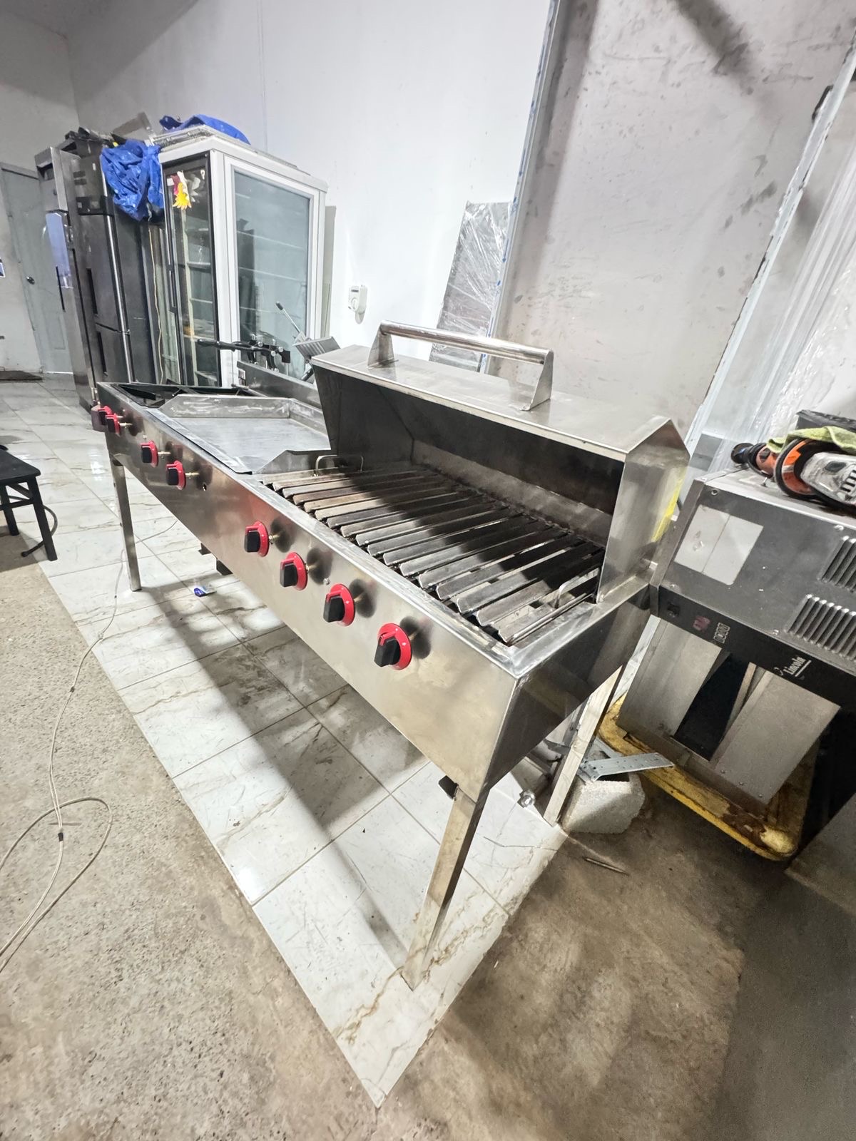 equipos profesionales - Multifuncional 2 hornillas - parrilla - plancha en oferta 0