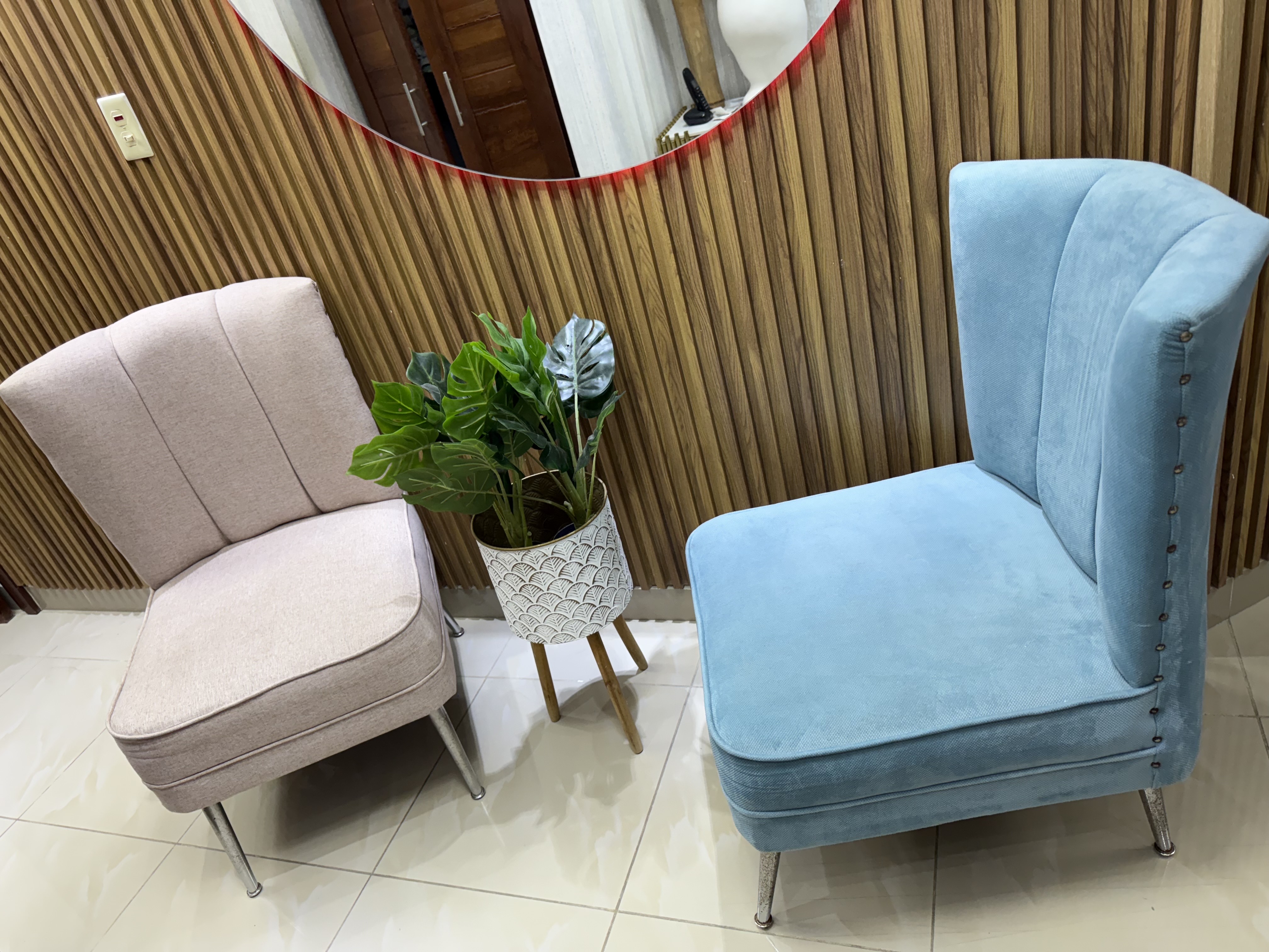 muebles y colchones - vendo juego de comedor/ muebles/ sillas del desayunador  2