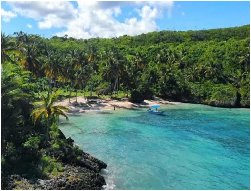 solares y terrenos - 72,185 Mts.s CON PLAYA,  en Playa MADAMA, Las Galeras, Samana de OPORTUNIDAD 0