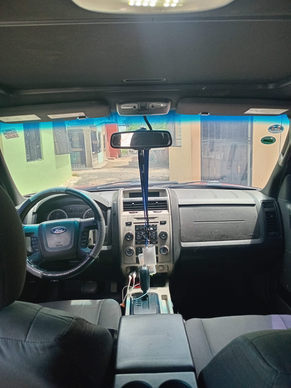 jeepetas y camionetas - Ford escape 2011 8
