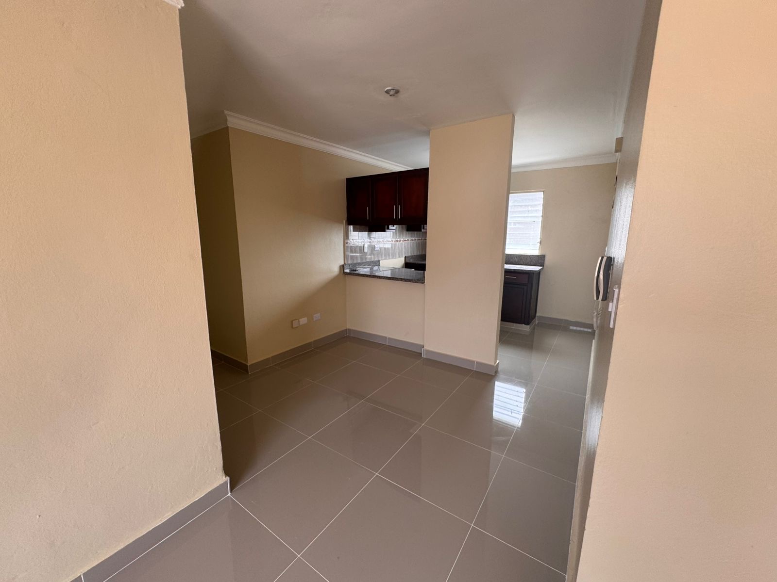 apartamentos - Alquilo apartamento 3er piso Residencial Gala  2