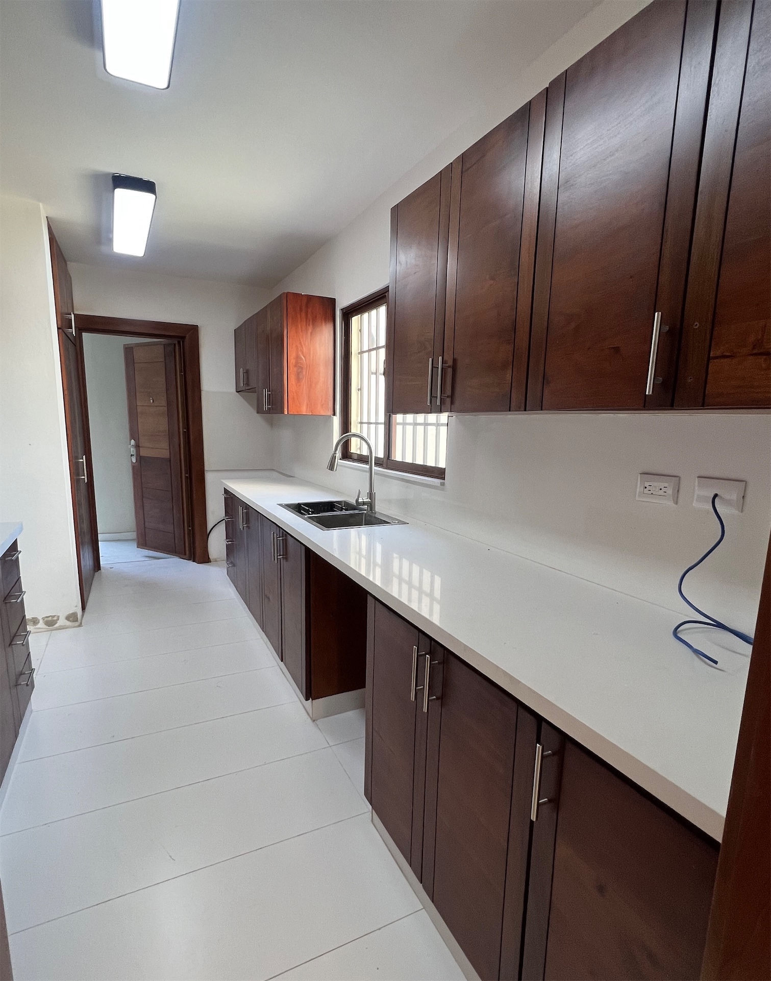 casas - DISPONIBLE Paraíso casa en proyecto cerrado de 4 habitaciones 6