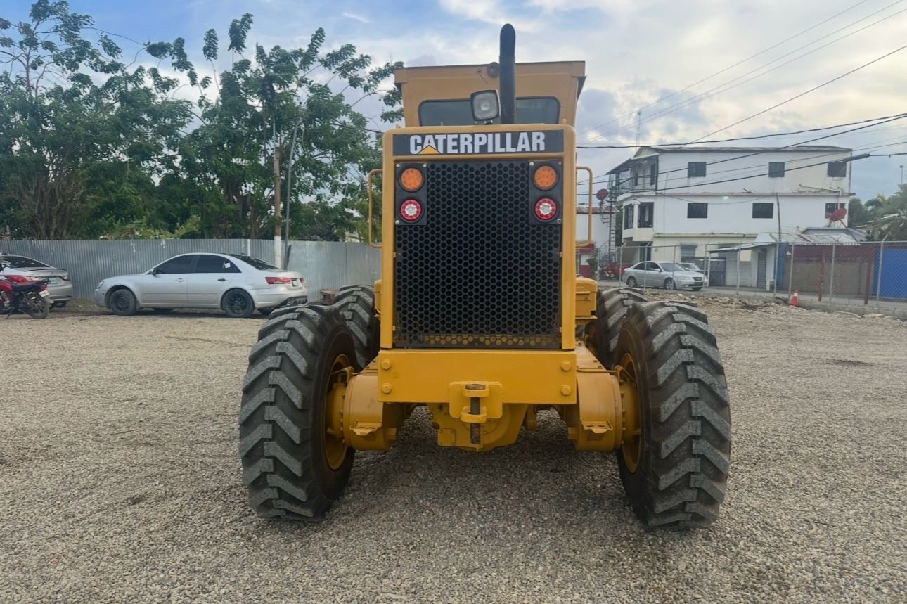 camiones y vehiculos pesados - 1978 Cat 12G 
$75,000 dólares 7