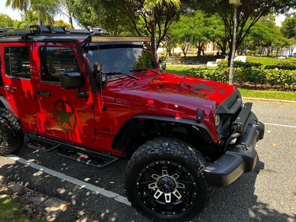 jeepetas y camionetas - se vende jeep wrangler 2014 como nuevo  5