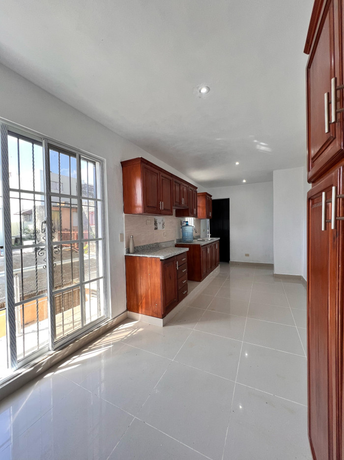 casas - Se alquila casa en San Geronimo 1