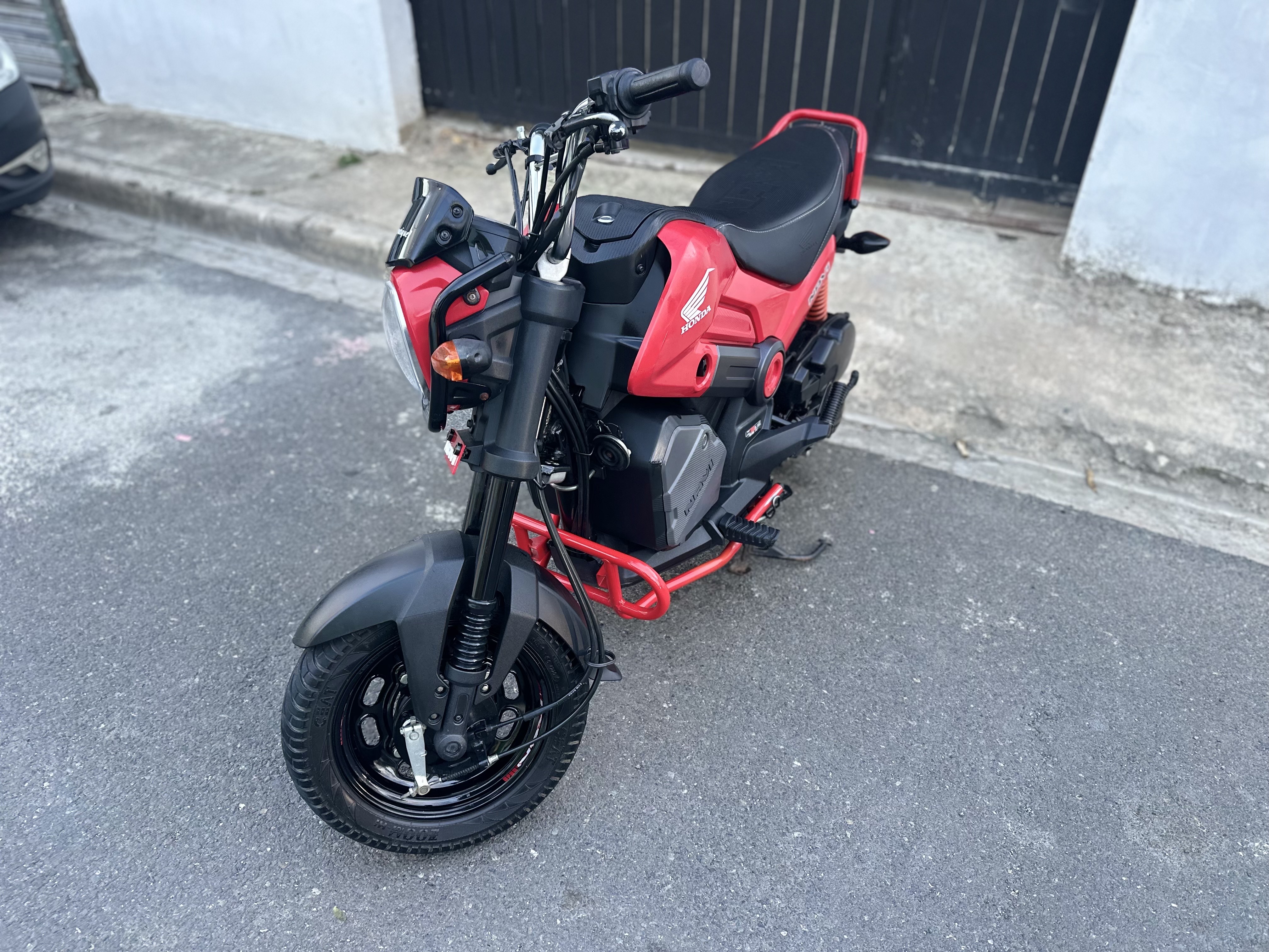 motores y pasolas - Honda Navi 1