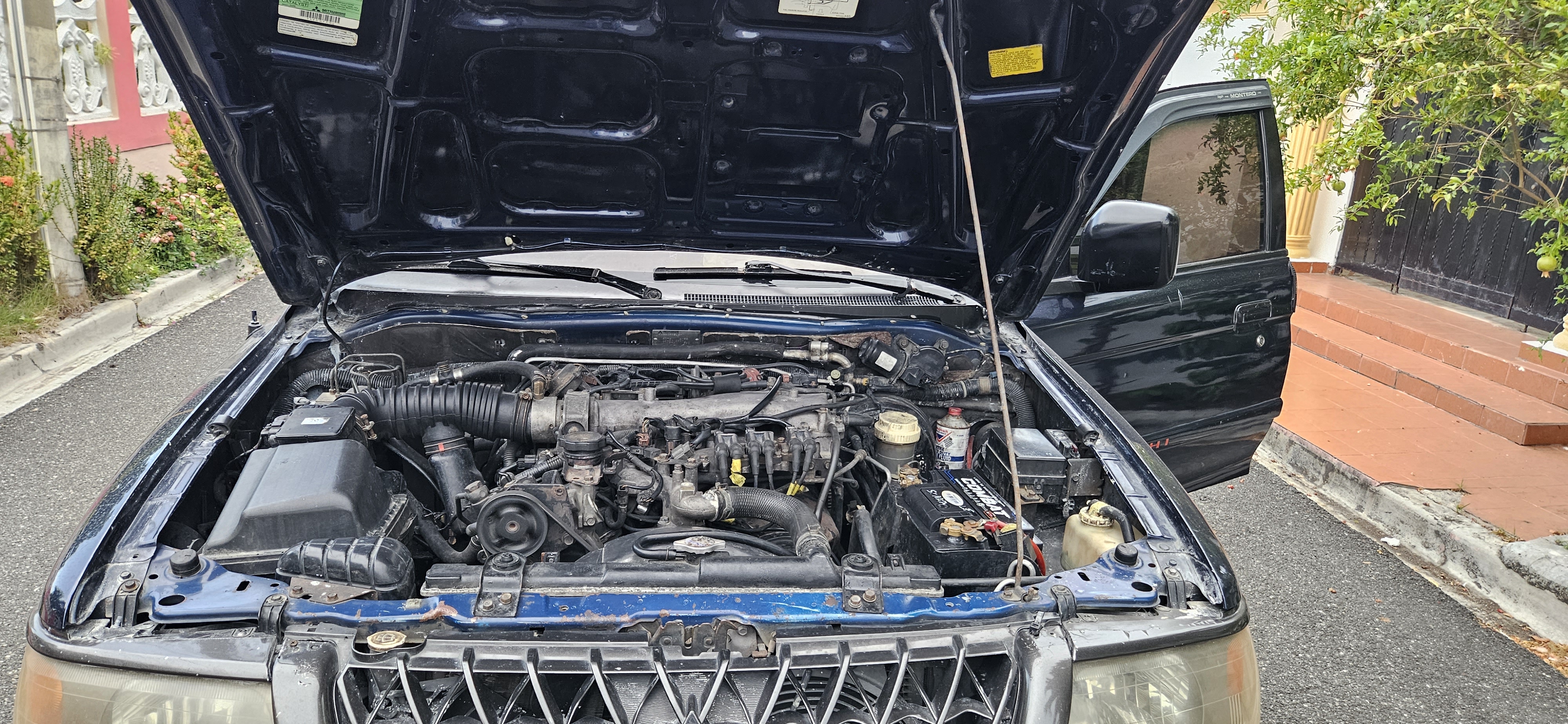 jeepetas y camionetas - Mitsubishi montero sport 2002 8