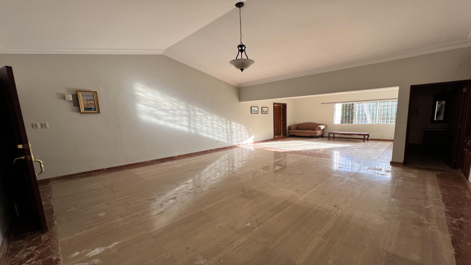 casas - Casa de 3 hab. + estudio en Ensanche Julieta 7