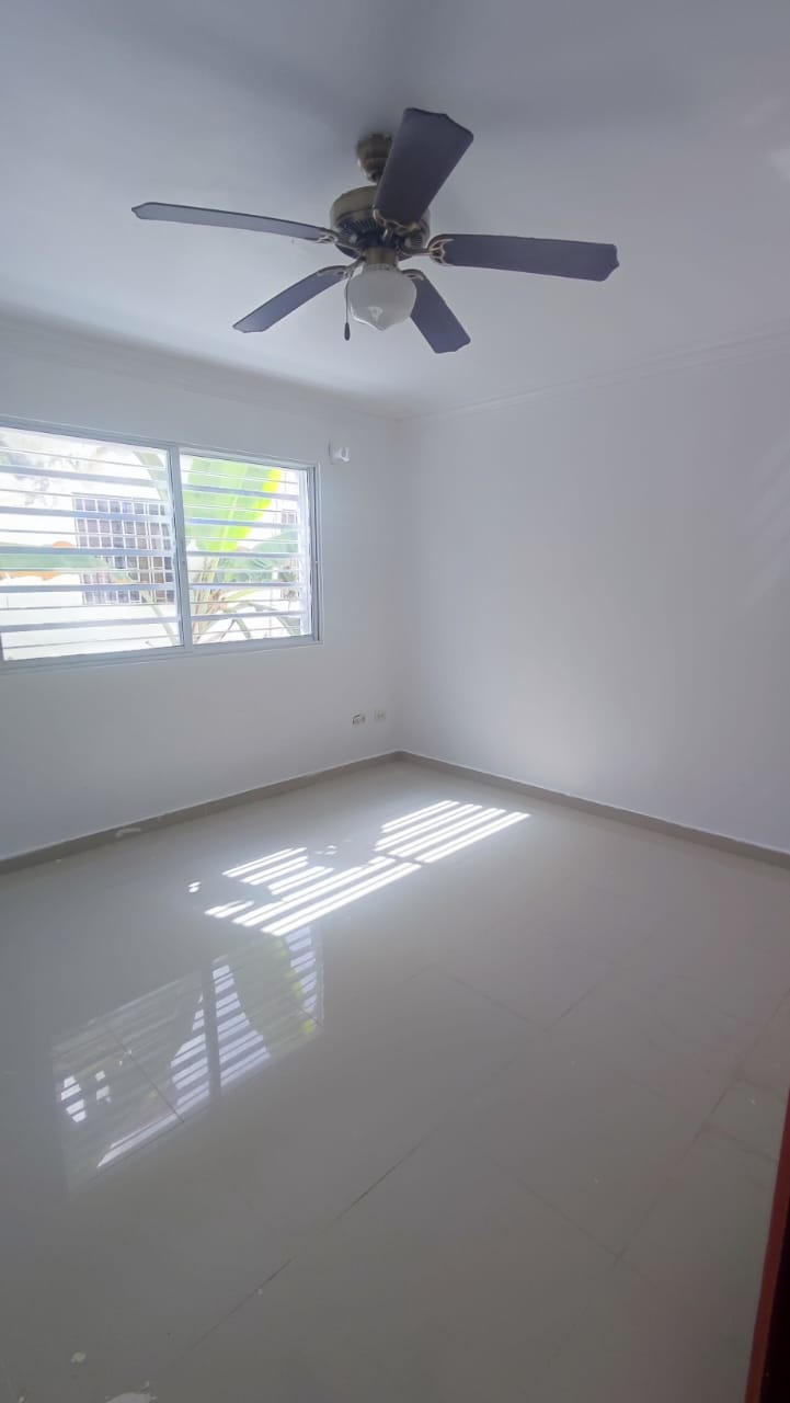 apartamentos - se vende este bello apartamento en la autopista Duarte km14  2