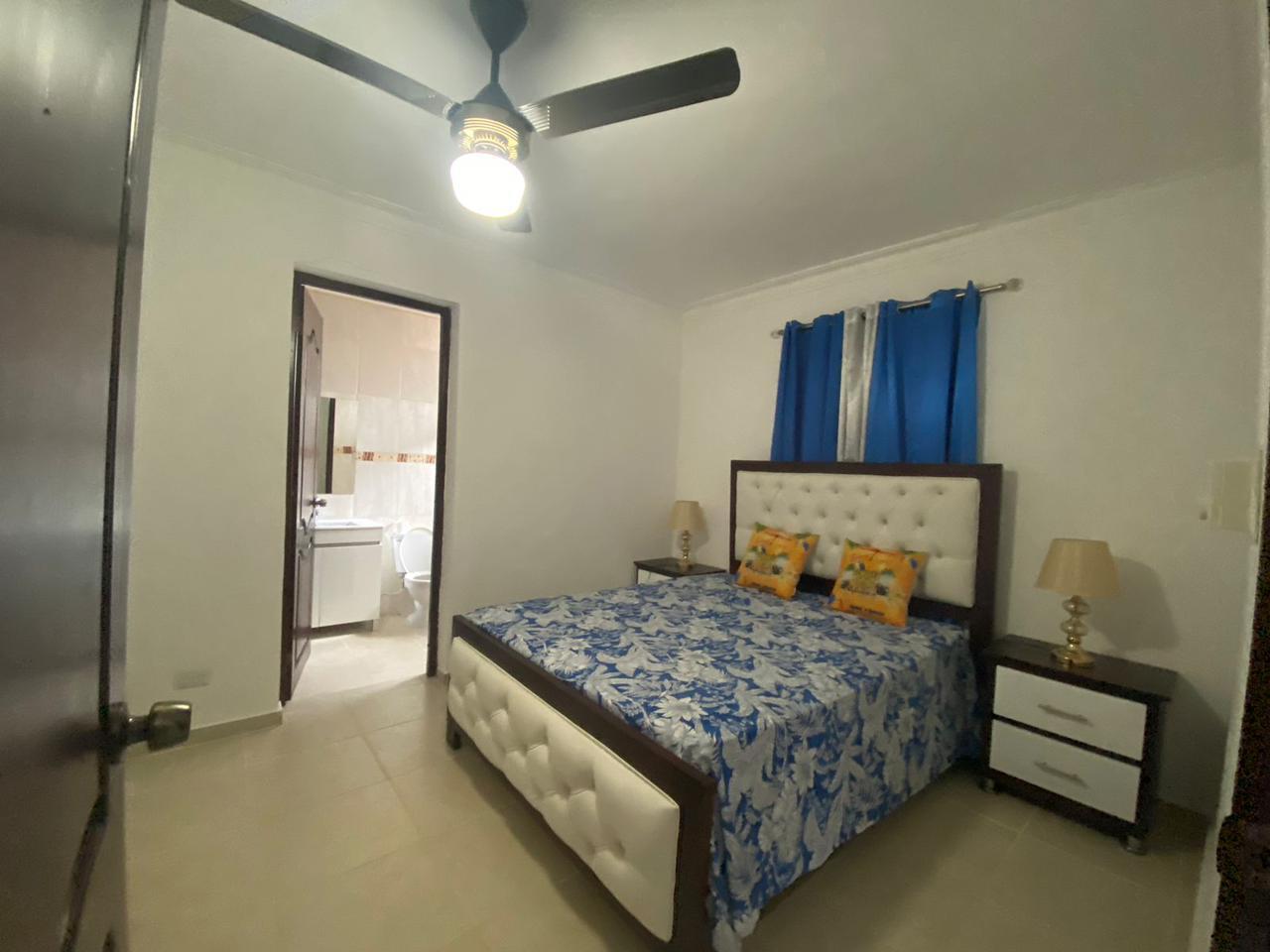 casas - CASA EN VENTA EN LOS JARDINES DEL NORTE, SANTIAGO. 8
