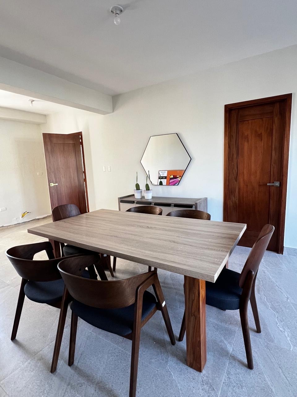 apartamentos - Apartamento en venta en Santiago. 3 habitaciones, 2.5 baños, 2 parqueos 3