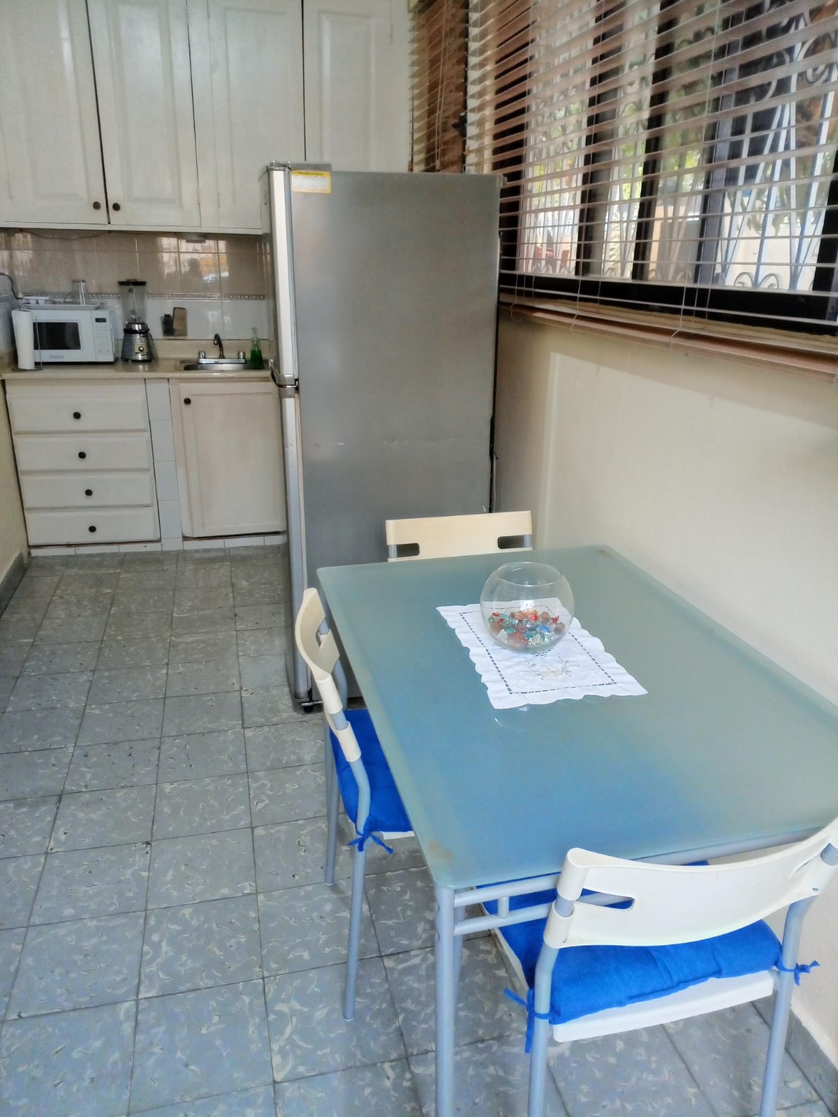 oficinas y locales comerciales - Alquilo casa como local en Gascue 6