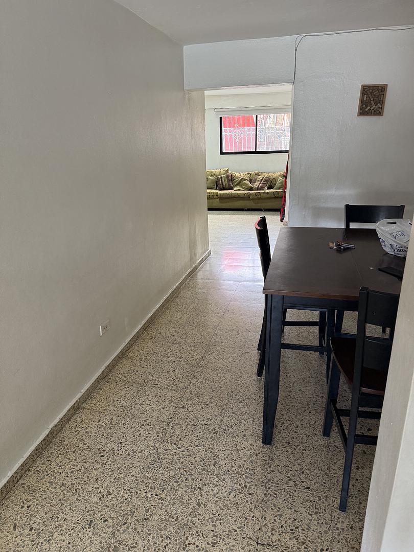 apartamentos - Apartamento en venta frente al parque del este  0