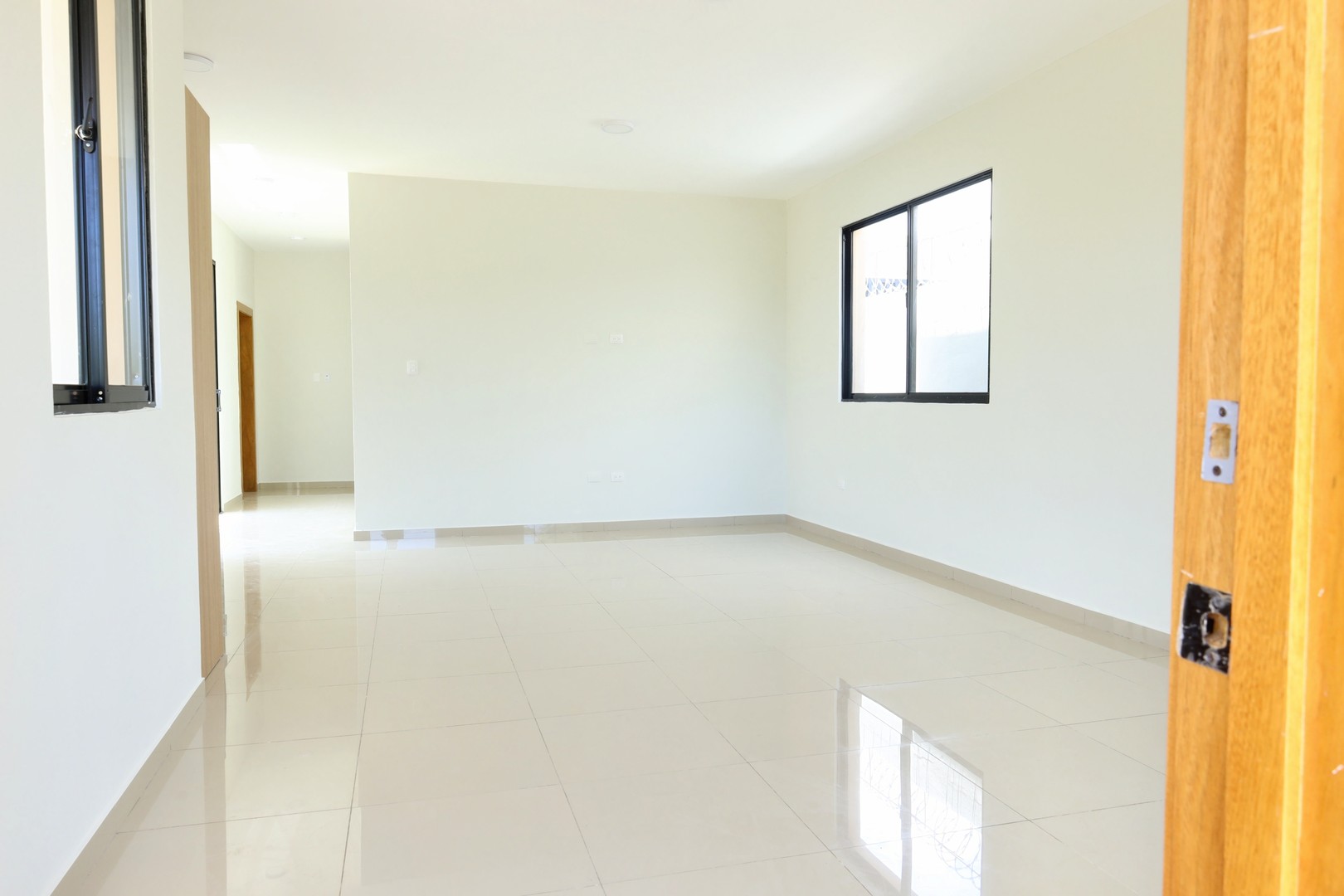 casas - Casa 3 hab en Naime 3, San Pedro de Macorís | Res. cerrado | RD$6,800,000

 1