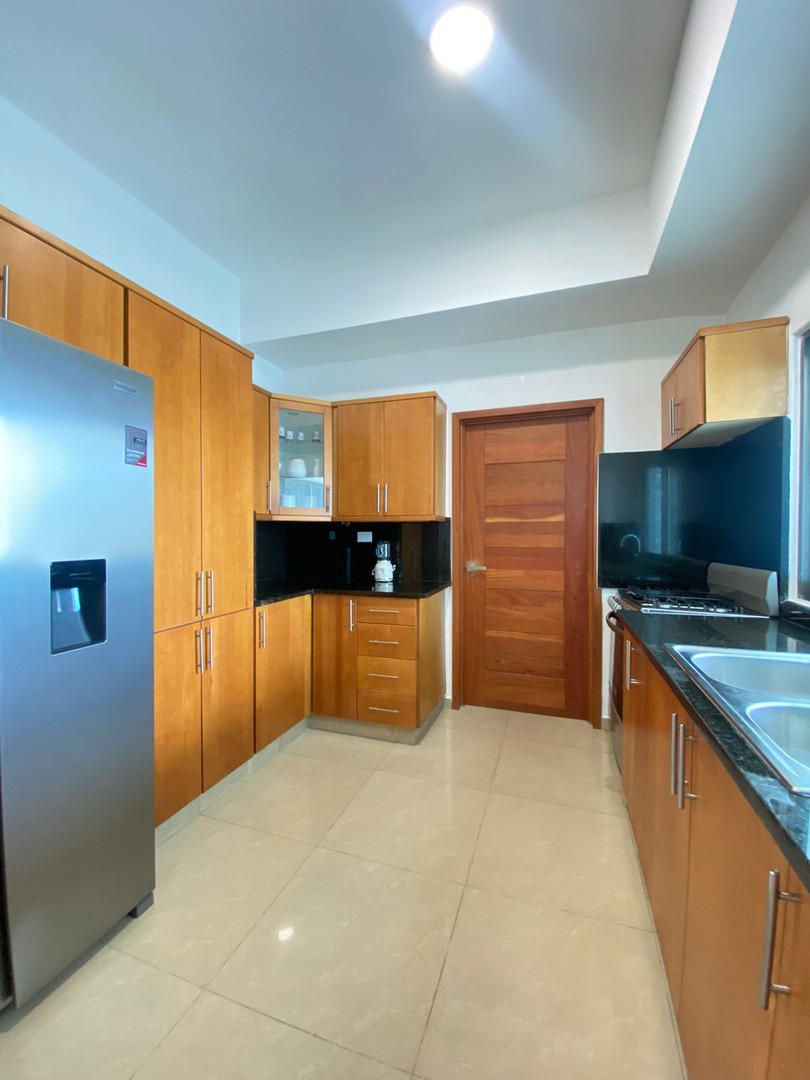 apartamentos - Apartamento en alquiler en Santo Domingo 3